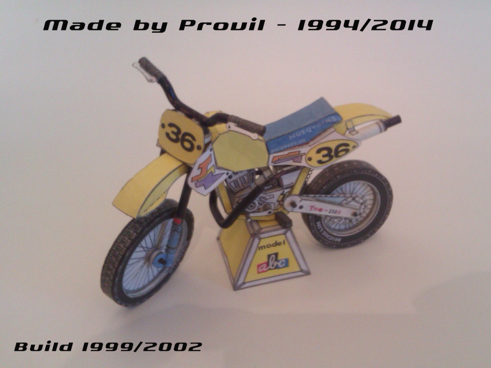 Soutěžní motocykl Husqvarna (Plnďż˝ velikost v novďż˝m oknďż˝) Soutěžní motocykl Husqvarna