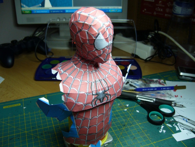 SPIDERMAN (Plná velikost v novém okně) SPIDERMAN