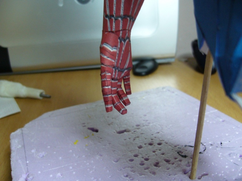 SPIDERMAN (Plná velikost v novém okně) SPIDERMAN