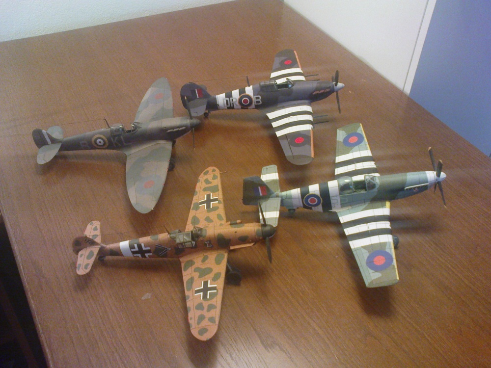 Spitfire Mk I (Pln� velikost v nov�m okn�) Spitfire Mk I