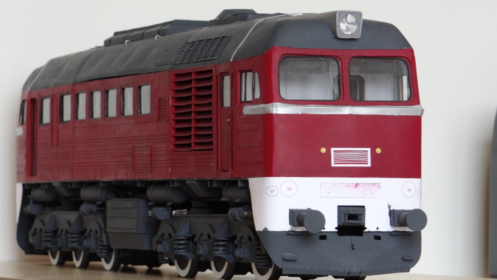 244911