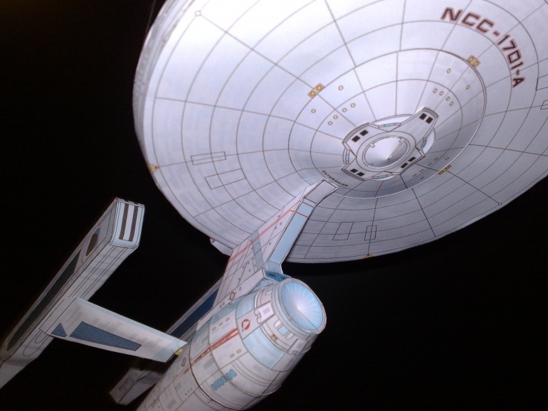 Star Trek Enterprise A 1701 Refit class (Pln� velikost v nov�m okn�) Star Trek Enterprise A 1701 Refit class