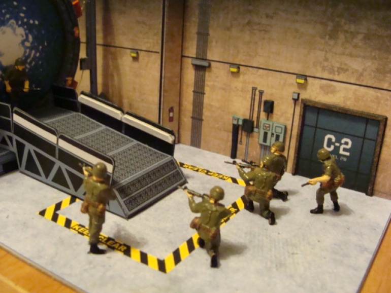 Stargate . základna (Plná velikost v novém okně) Stargate . základna