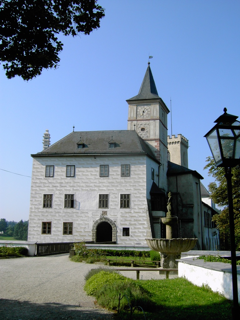 STÁTNÍ HRAD ROŽMBERK (Plná velikost v novém okně) STÁTNÍ HRAD ROŽMBERK