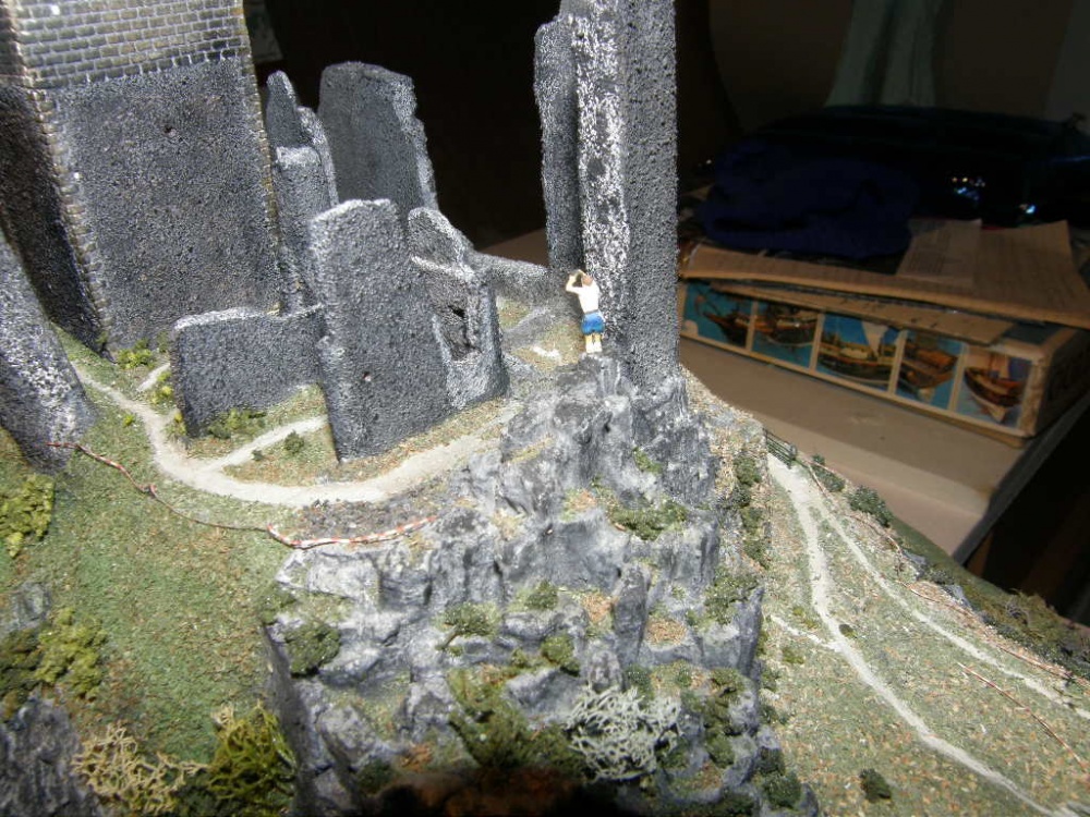 státní hrad Házmburk (Plná velikost v novém okně) státní hrad Házmburk