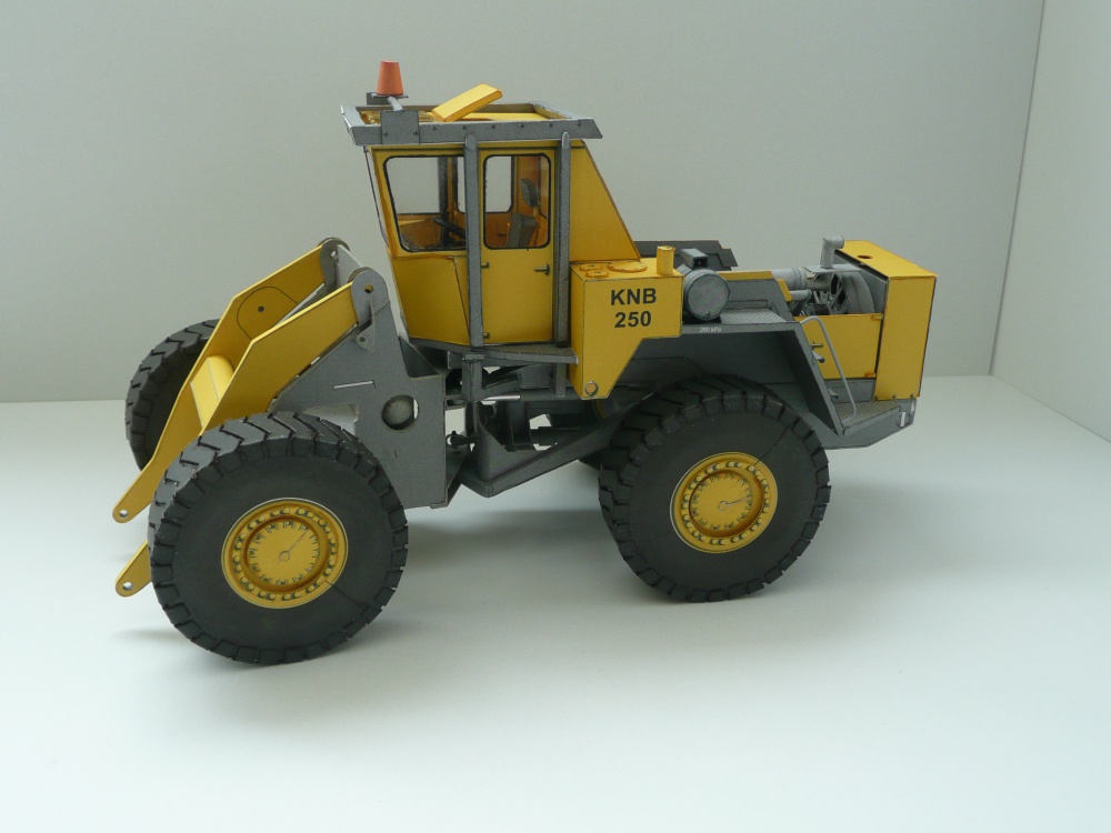 271562