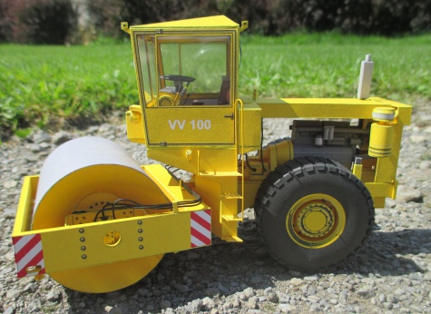 Stavostroj VV100 Stavostroj VV100