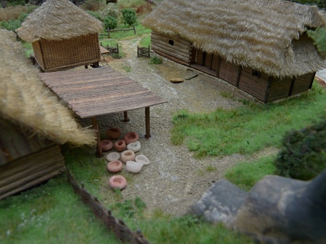 St�edov�k� hrad s podhrad�m 1:160