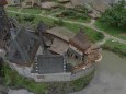 St�edov�k� hrad s podhrad�m 1:160