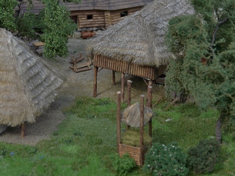 St�edov�k� hrad s podhrad�m 1:160