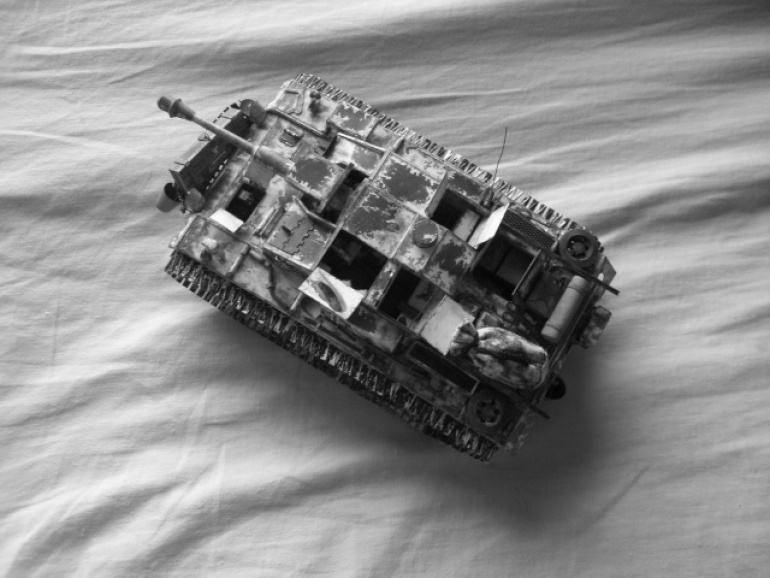 StuG 40 Ausf.F ostketten (Plná velikost v novém okně) StuG 40 Ausf.F ostketten