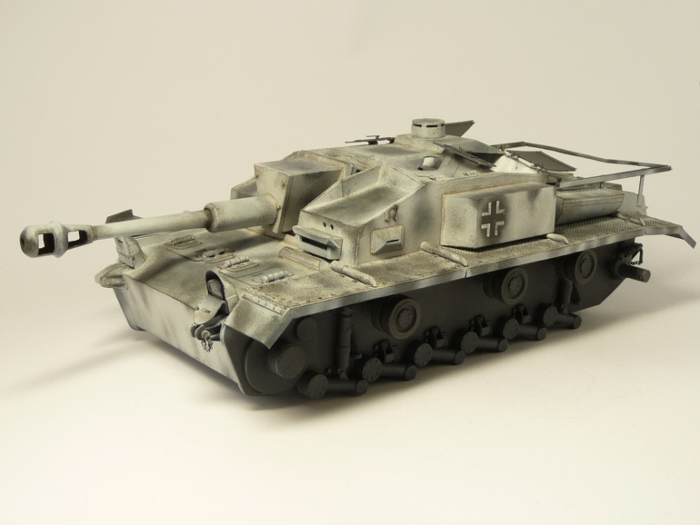StuG 40 Ausf.F Winterketten (Plná velikost v novém okně) StuG 40 Ausf.F Winterketten