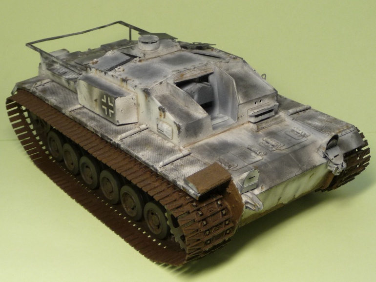 StuG 40 Ausf.F Winterketten (Plná velikost v novém okně) StuG 40 Ausf.F Winterketten