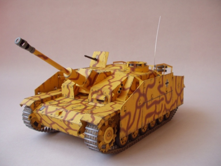 Stug III Ausf.G - Martinus (Pln� velikost v nov�m okn�) Stug III Ausf.G - Martinus