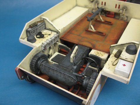 Sturmtiger / Answer + scratch/ 1:25 Kovář Sturmtiger / Answer + scratch/ 1:25 Kovář