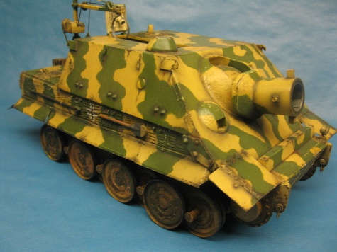Sturmtiger / Answer + scratch/ 1:25 Kovář Sturmtiger / Answer + scratch/ 1:25 Kovář
