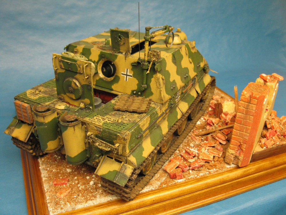 Sturmtiger / Answer + scratch/ 1:25 Kovář (Plná velikost v novém okně) Sturmtiger / Answer + scratch/ 1:25 Kovář