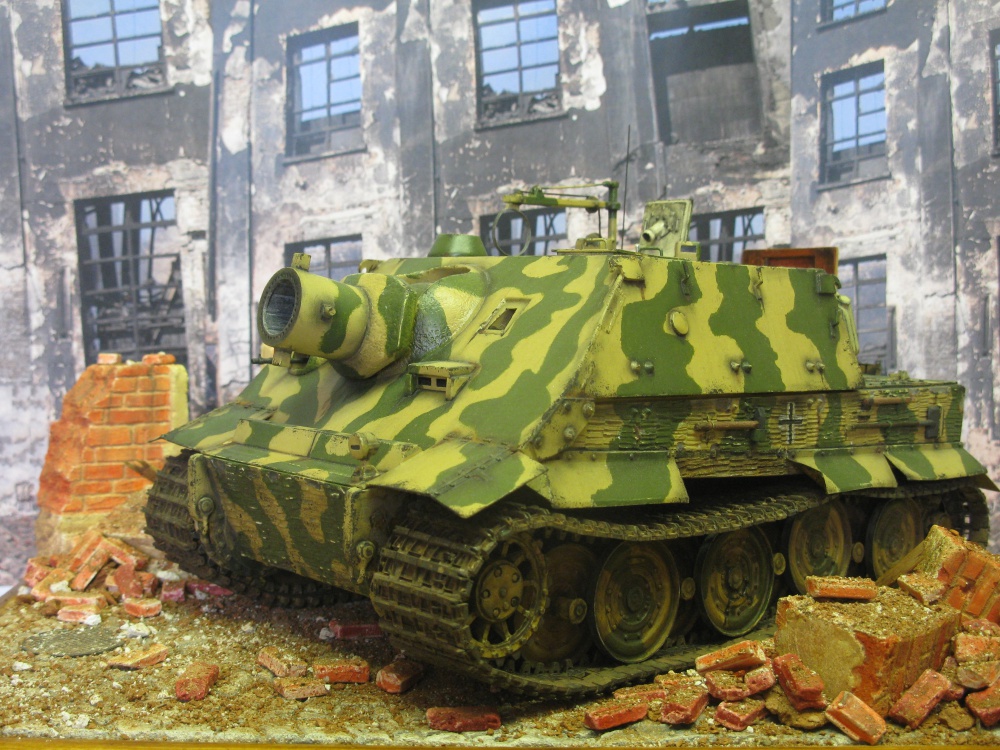 Sturmtiger / Answer + scratch/ 1:25 Kovář (Plná velikost v novém okně) Sturmtiger / Answer + scratch/ 1:25 Kovář