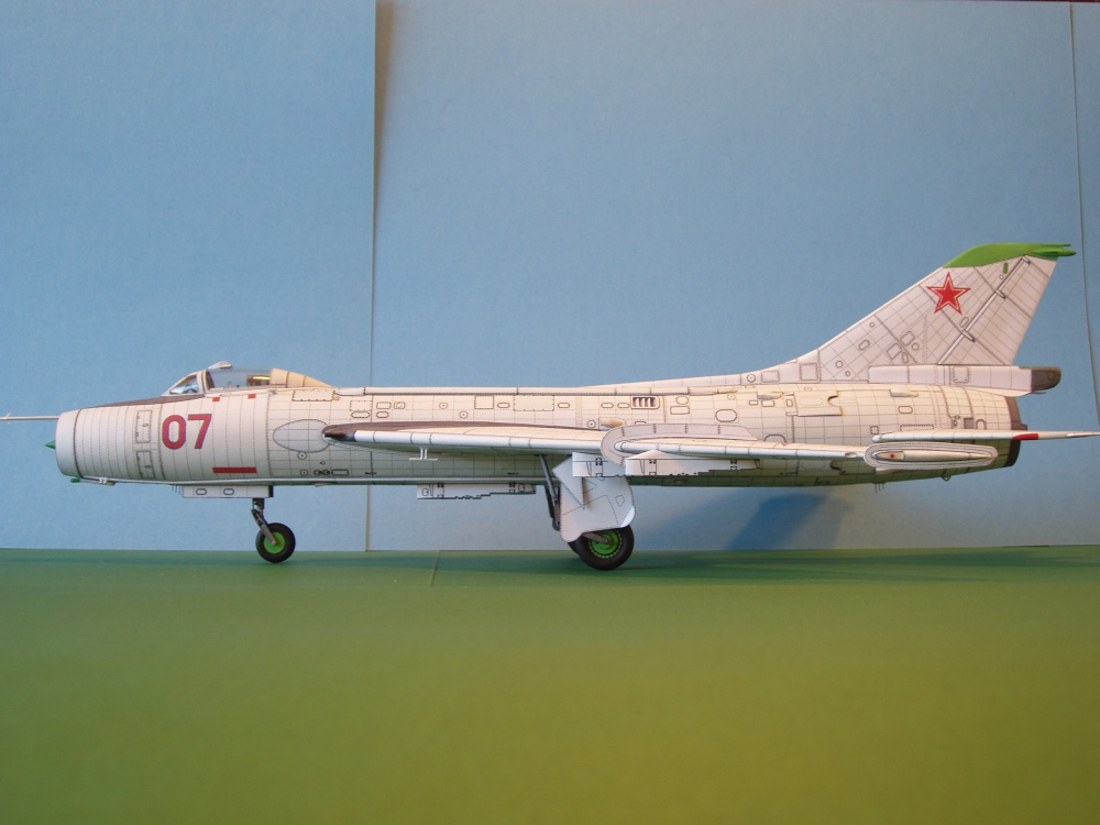 Su - 7 BMK (Plná velikost v novém okně) Su - 7 BMK