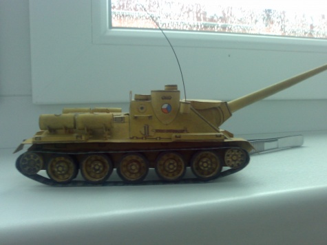 SU-100 SU-100