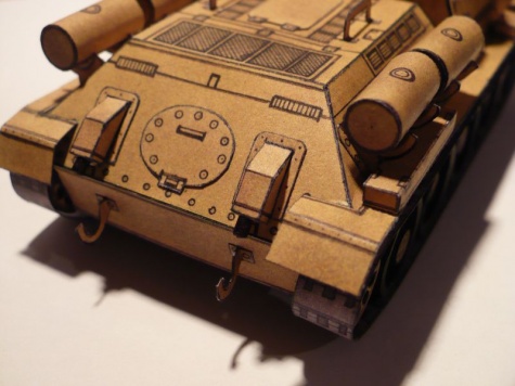 SU 100