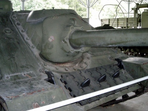 Su 100