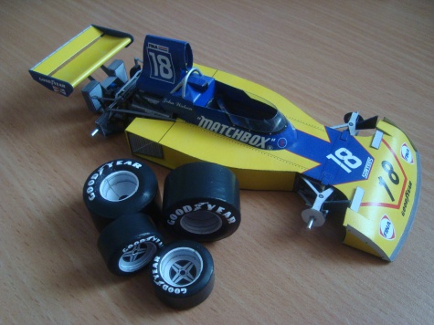 Surtees TS 16/4 - 1975 - John Watson Surtees TS 16/4 - 1975 - John Watson