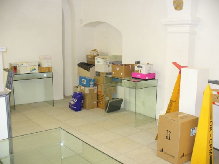 Sv�t z pap�ru Jind�ich�v Hradec 2008