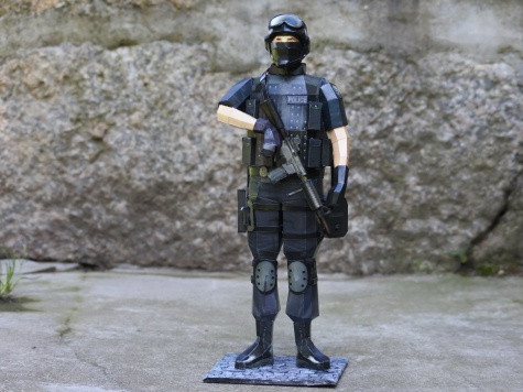 S.W.A.T. Police Figurine S.W.A.T. Police Figurine