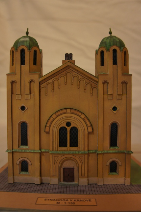 Synagoga v Krnov�