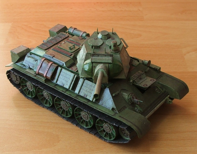 T-34/76 (Plná velikost v novém okně) T-34/76