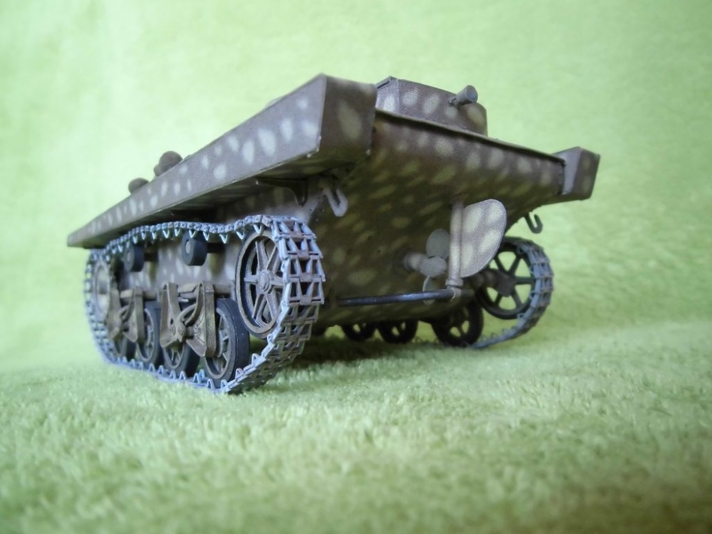 T-37 A (Plná velikost v novém okně) T-37 A