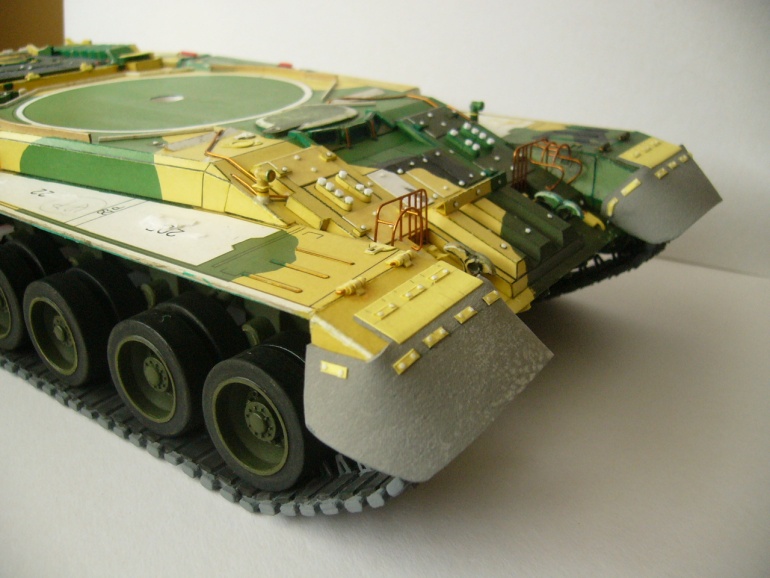 T-80 UD (Plná velikost v novém okně) T-80 UD
