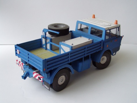T 813 TP 4x4 T 813 TP 4x4