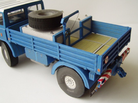 T 813 TP 4x4 T 813 TP 4x4