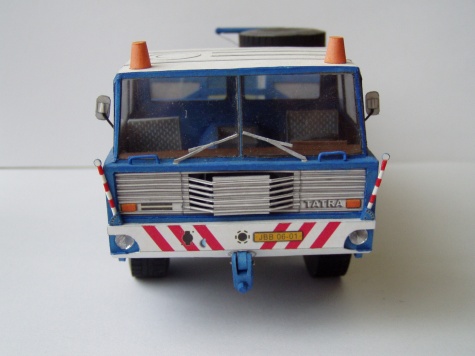 T 813 TP 4x4 T 813 TP 4x4