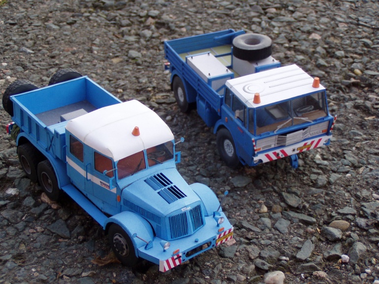 T 813 TP 4x4 (Pln� velikost v nov�m okn�) T 813 TP 4x4