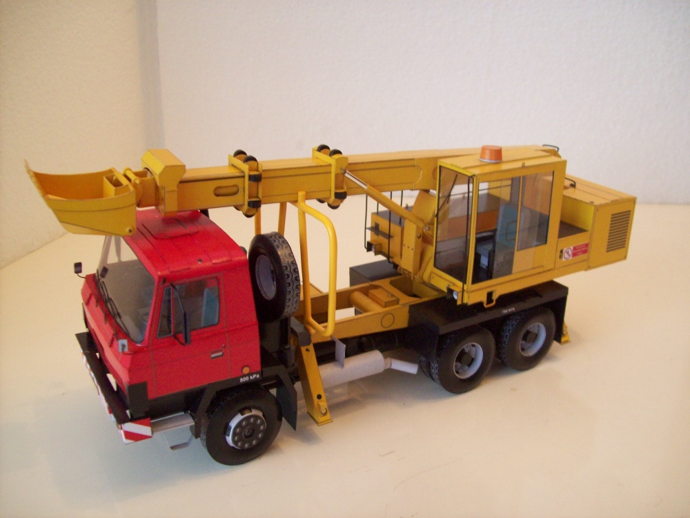 T 815 UDS 114 (Plná velikost v novém okně) T 815 UDS 114