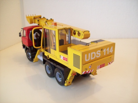 T 815 UDS 114 T 815 UDS 114