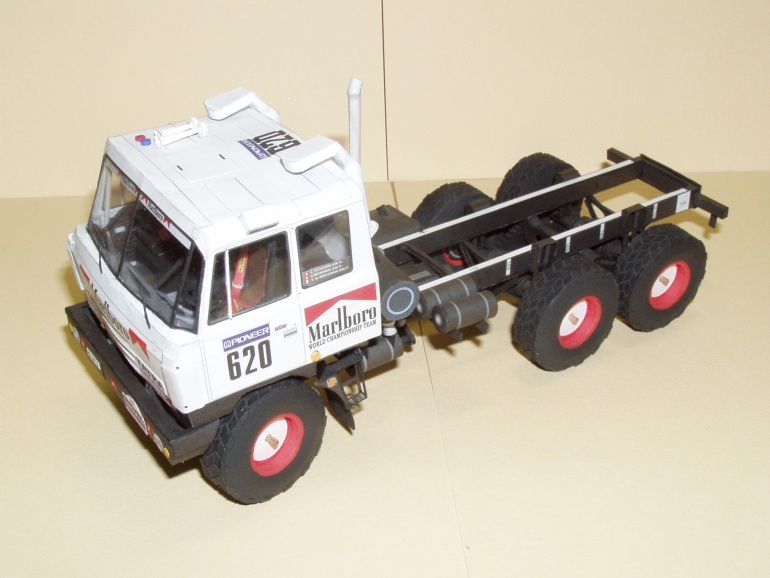 T 815 VD 13 350 6x6.1 1988 (Plná velikost v novém okně) T 815 VD 13 350 6x6.1 1988