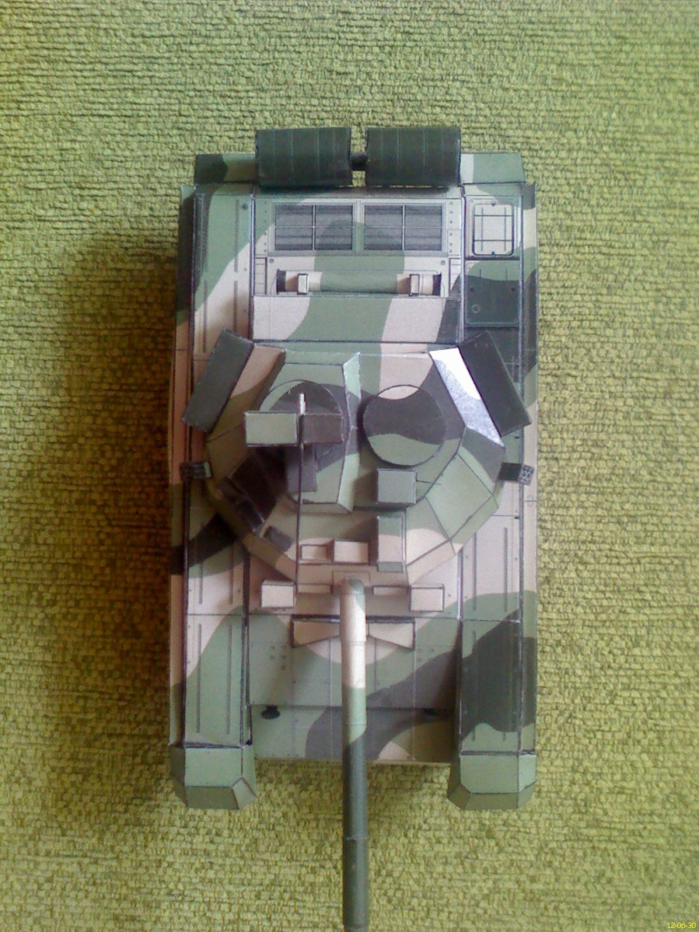 T 90