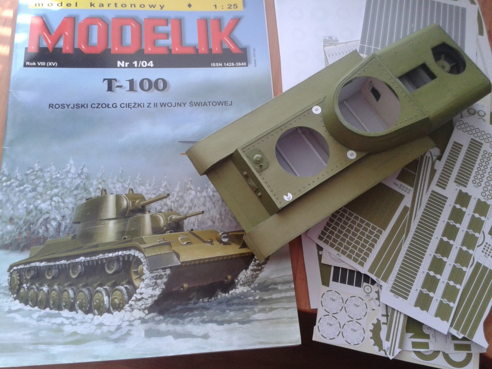 T-100 (Plná velikost v novém okně) T-100