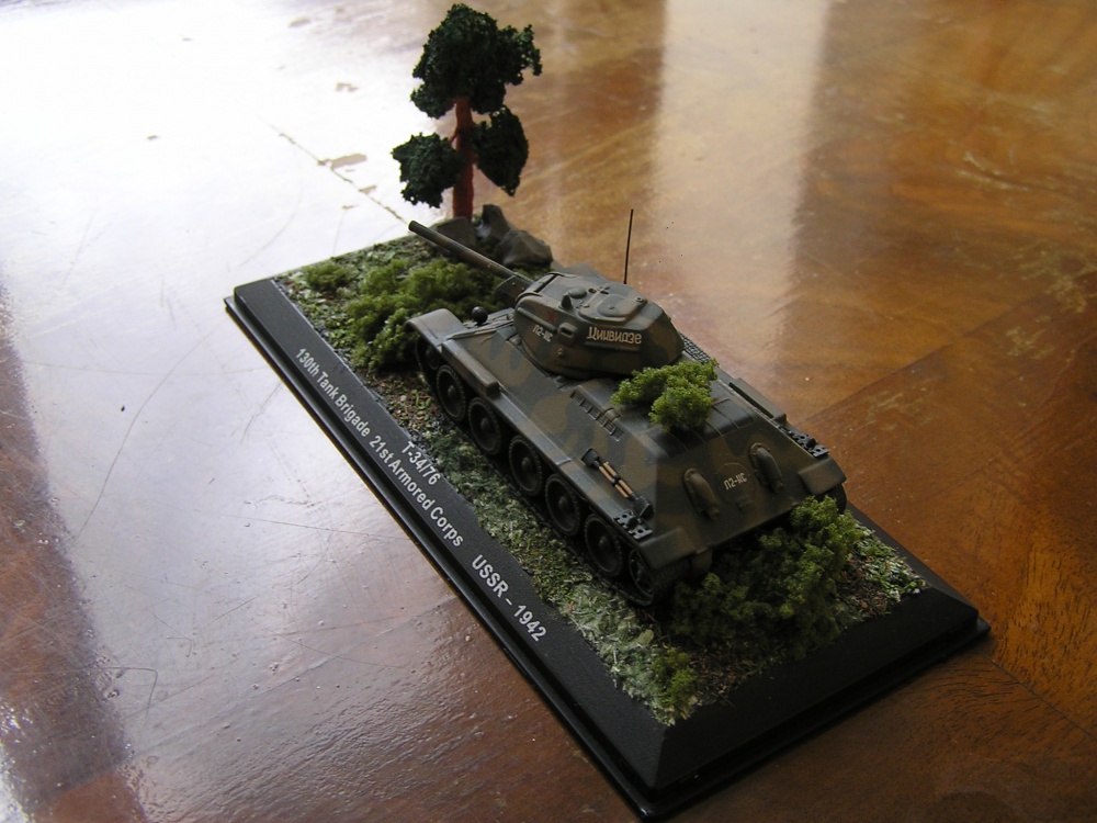 T34/76, Východná fronta, SSSR 1942 (Plná velikost v novém okně) T34/76, Východná fronta, SSSR 1942