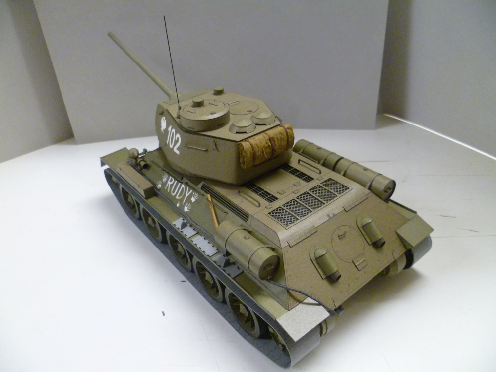 T 34/85 (Plná velikost v novém okně) T 34/85