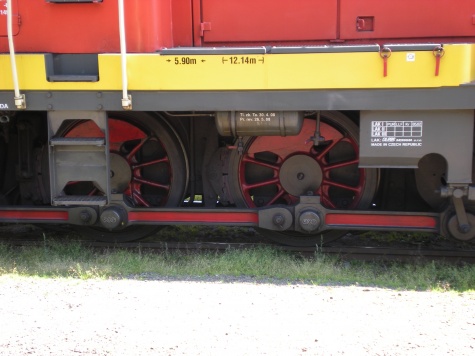 T426
