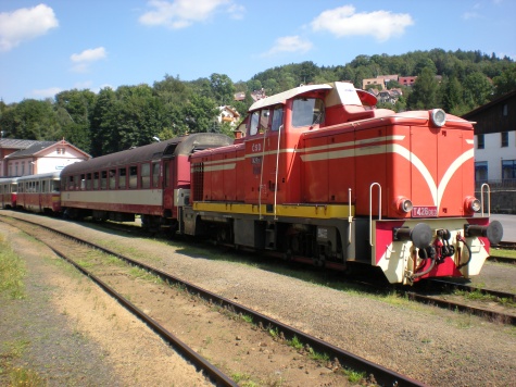 T426
