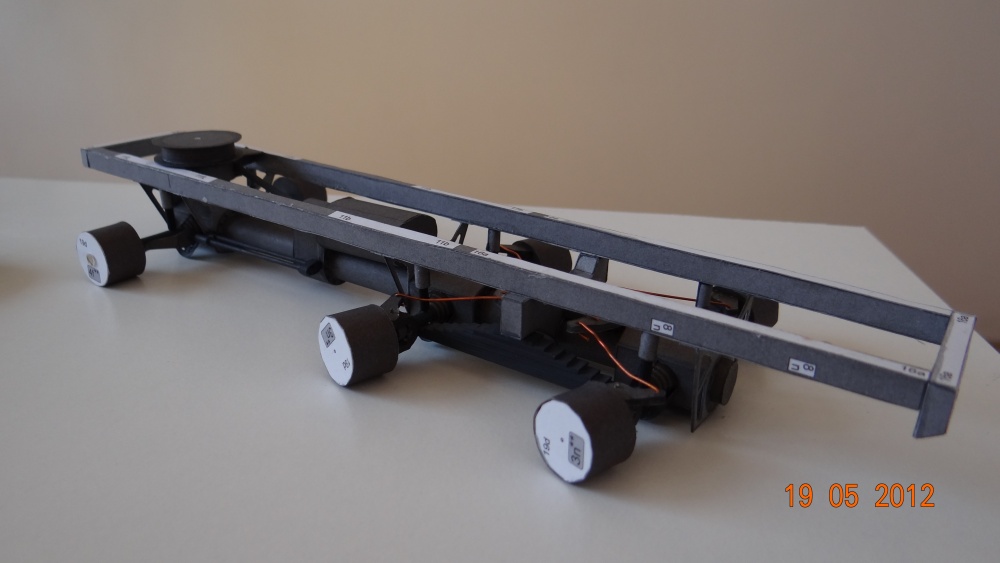 T813 (Plná velikost v novém okně) T813