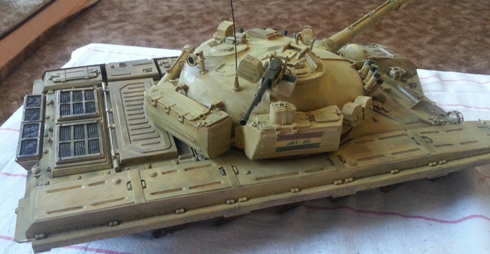 T-72 IRAQ (Plná velikost v novém okně) T-72 IRAQ