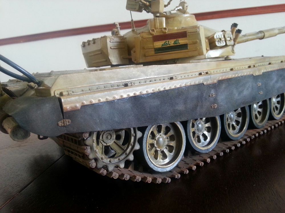 T-72 IRAQ (Plná velikost v novém okně) T-72 IRAQ