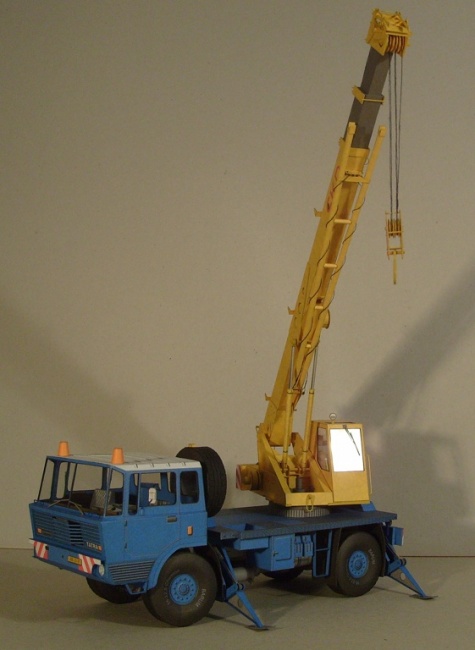 Tatra 813 AD 125 Tatra 813 AD 125